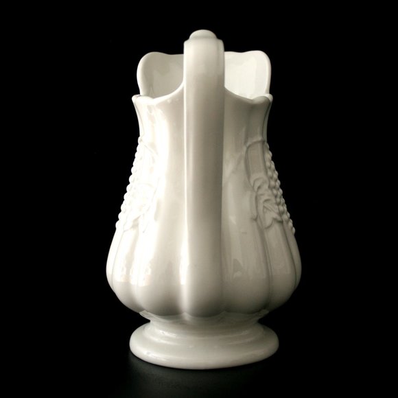 VTG Red Cliff Ironstone Small 6.5" - 7 3/4" Offwhite Grapes Pitcher - Picture 8 of 9